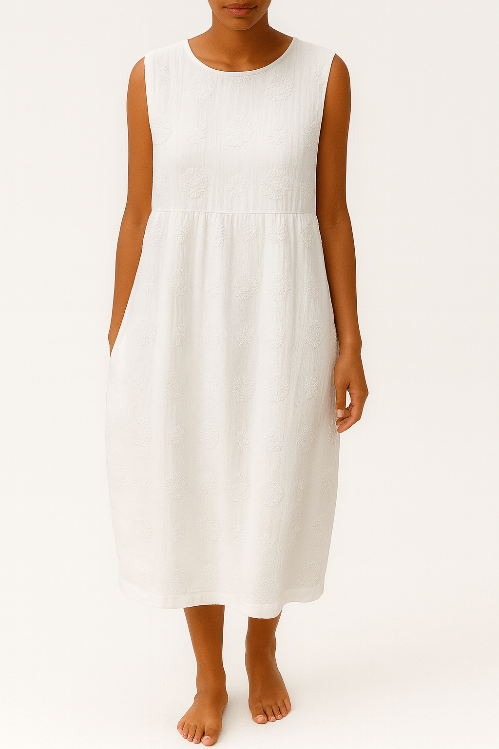 Noelle | Sleeveless Embroidered Midi Dress